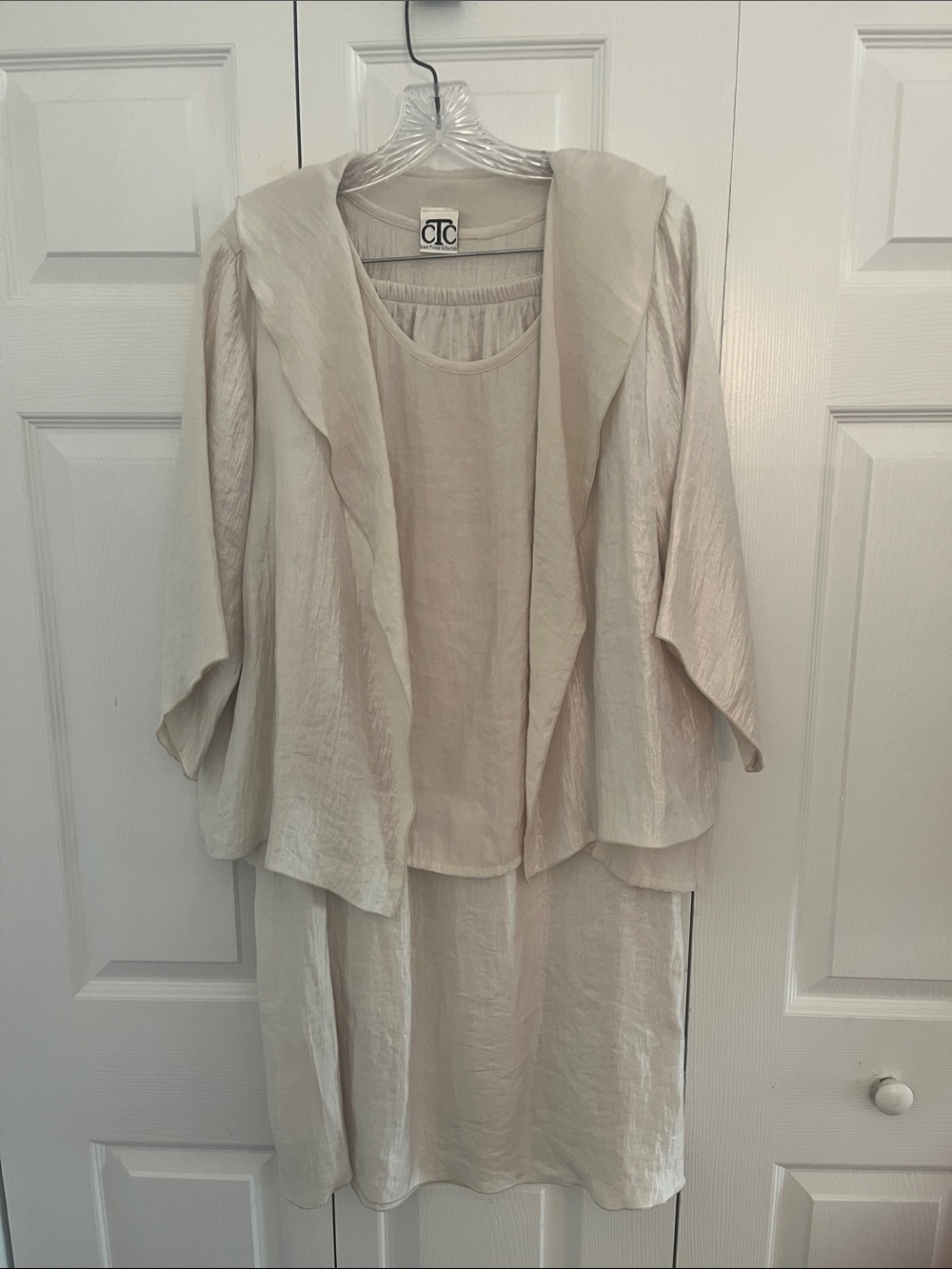Cream Women's Skirt Set - Elegant Three-Piece